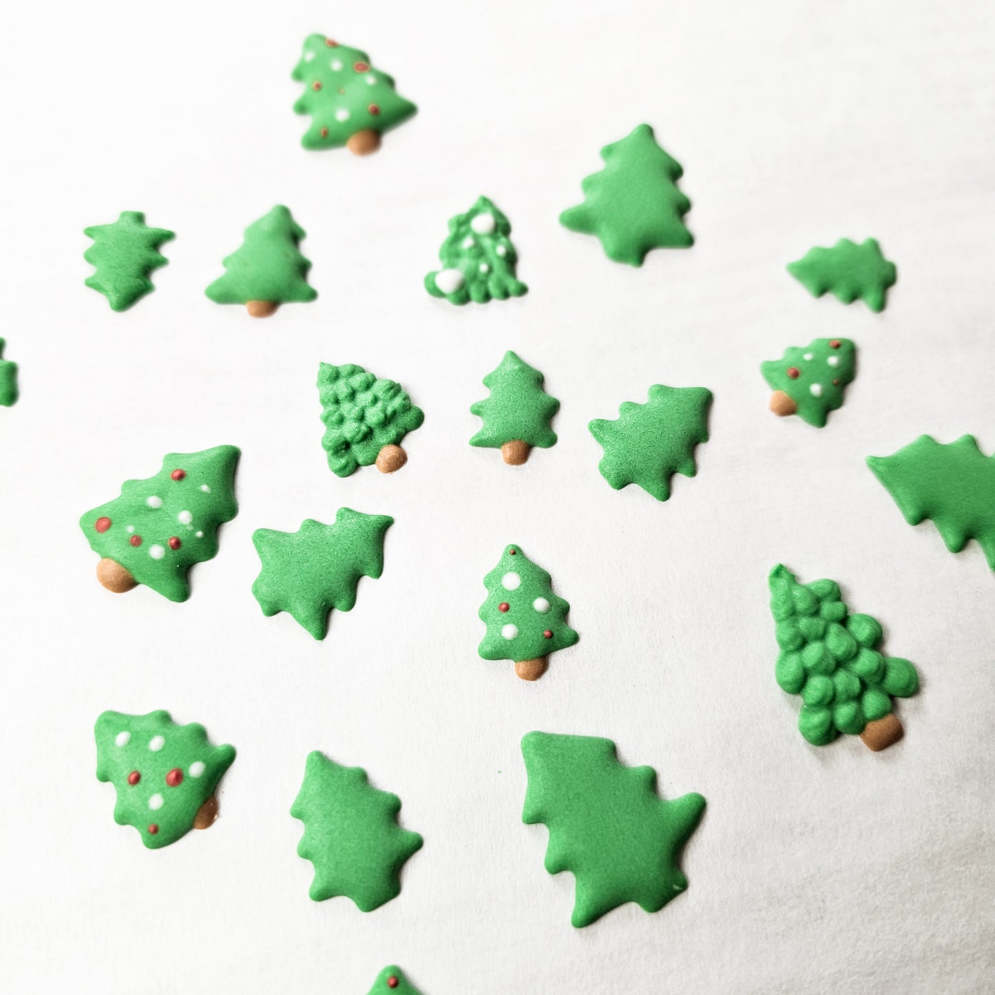 Christmas tree royal icing transfers