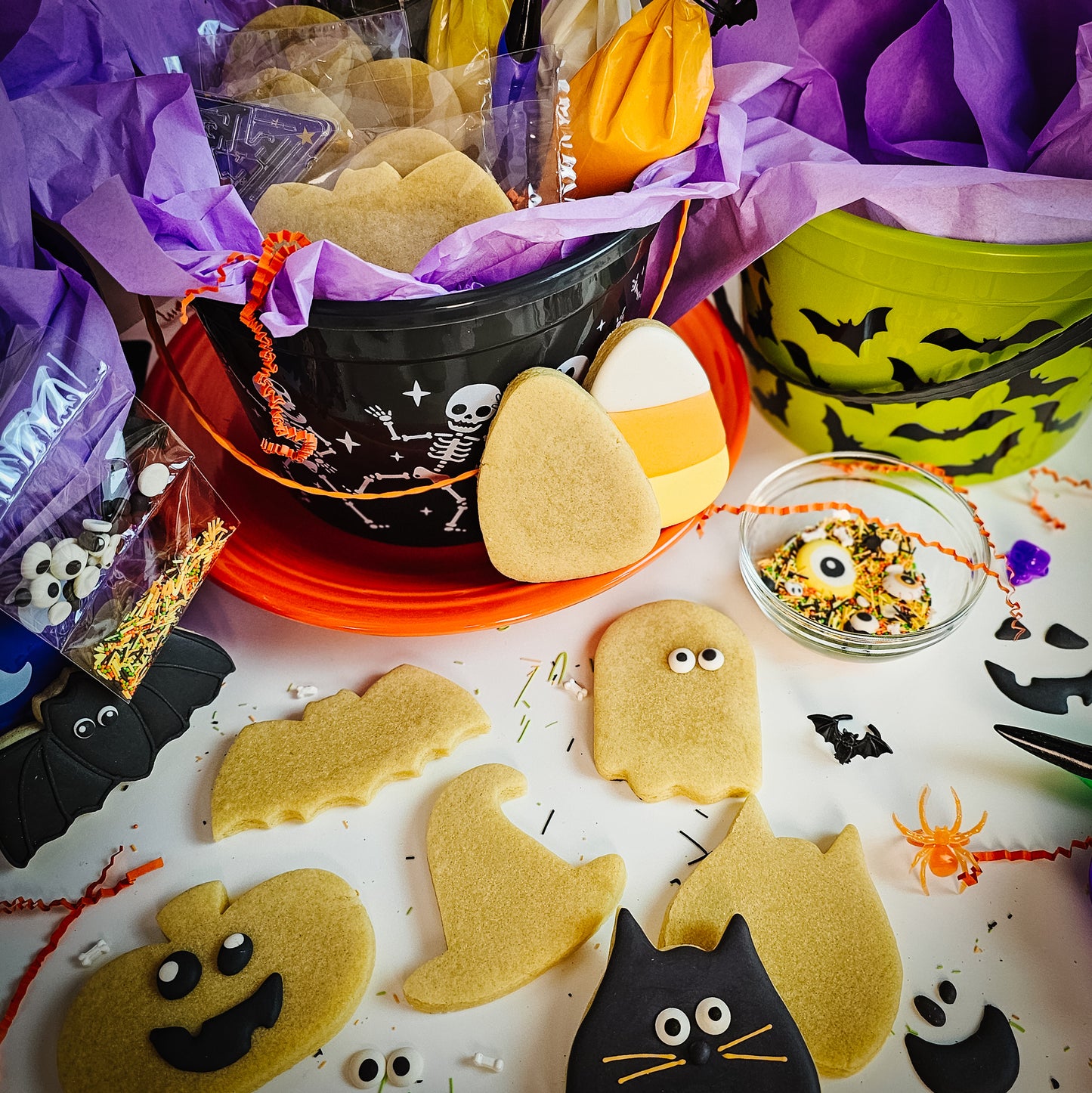Halloween sugar cookie decorating DIY kit