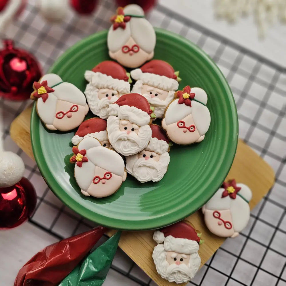 Cookie Cutter (Mini) STL - Santa 2’’ - Cookie Cutter STL Files